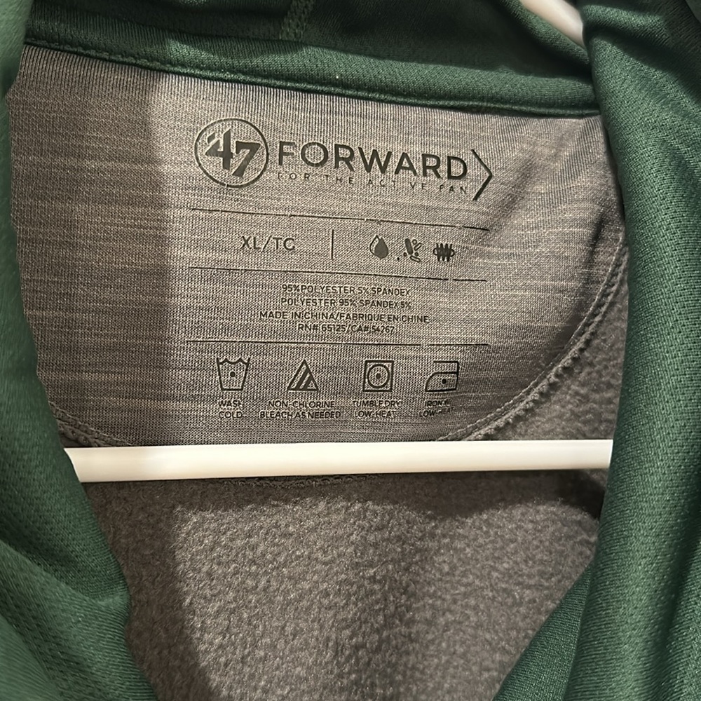 47 Forward Green Bay Packers polyester hoodie, extra large - Picture 4 of 4